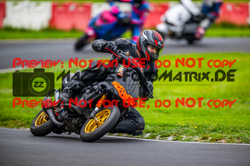 MaZZes_FotoMatrix_230827_4233 | K2