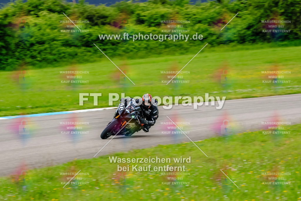 MotoTeam-3633 | Hier findet Ihr Bilder von Touristenfahrten auf der Nürburgring Nordschleife oder von anderen Veranstaltungen die ich besucht habe. Viel Spass beim Durch Schauen 