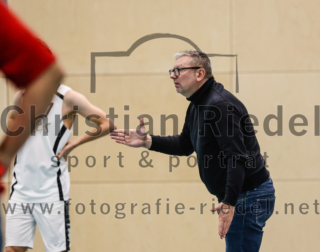 2022-12-03_034_TSV_Vaterstetten_gegen_TG_Landshut | Vaterstetten, Deutschland, 03.12.2022:
Basketball, Bayernliga Herren Südost 2022 / 2023, 7. Spieltag, TSV Vaterstetten gegen TG Landshut, Endergebnis: 71:78

Foto: Christian Riedel / fotografie-riedel.net