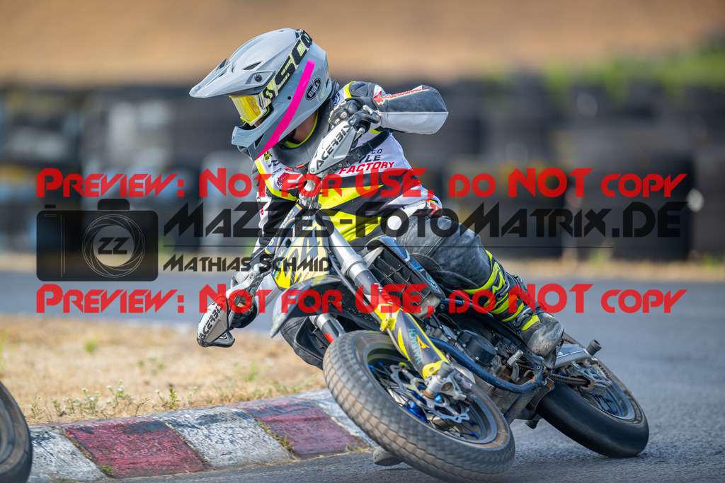 MaZZes-Fotomatrix-20260816-616978 | ROOKIES