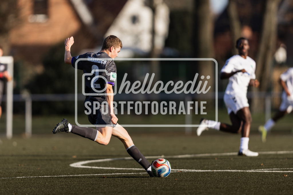 Fußball I Herren I Saison 2025-2026 I Freundschaftsspiel I VFL Osnabrück A-Junioren - JFV Bremen-042 | Lasse Bennett Heits (2, VfL Osnabrück A-Junioren) - Realisiert mit Pictrs.com