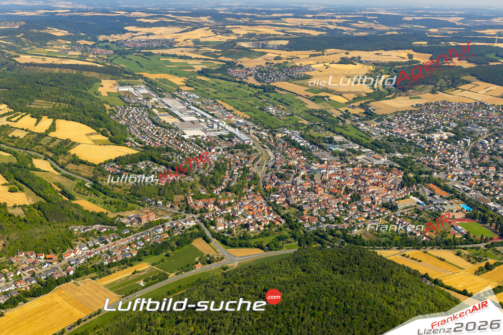 Das Luftbild zeigt :  Tauberbischofsheim - Die Luftaufnahme wurde 2023 vom UL-Flugzeug aus erstellt ( keine Drohne ) - Hochauflösende Luftaufnahme - Für grossformatige Ausdrucke geeignet. Die Geschenkidee !Mit Lizenz und Bildrechte bestellbar