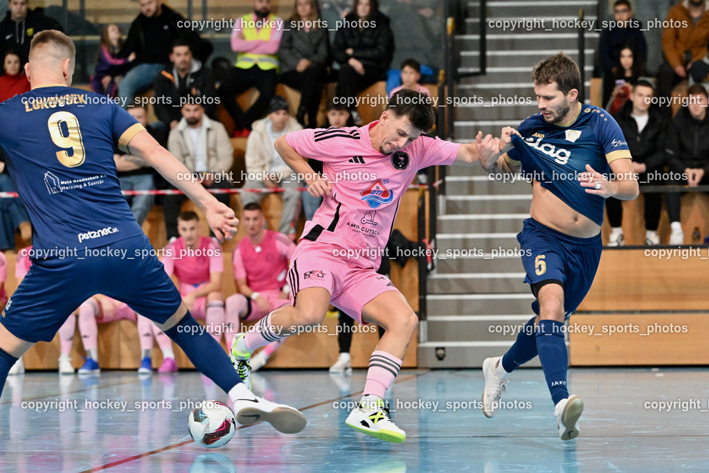 Carinthia Flamengo Futsal Club vs. Futsal Klagenfurt | #9 Matic Lokovsek Futsal Klagenfurt, #17 Hasan Kupinic Carinthia Flamengo, #5 Rok Rednak Futsal Klagenfurt, Carinthia Flamengo Futsal Club vs. Futsal Klagenfurt, Carinthia Flamengo Futsal Club vs. Futsal Klagenfurt am 01.12.2024 in Klagenfurt (Ballspielhalle Viktring), Austria, (Photo by Bernd Stefan)