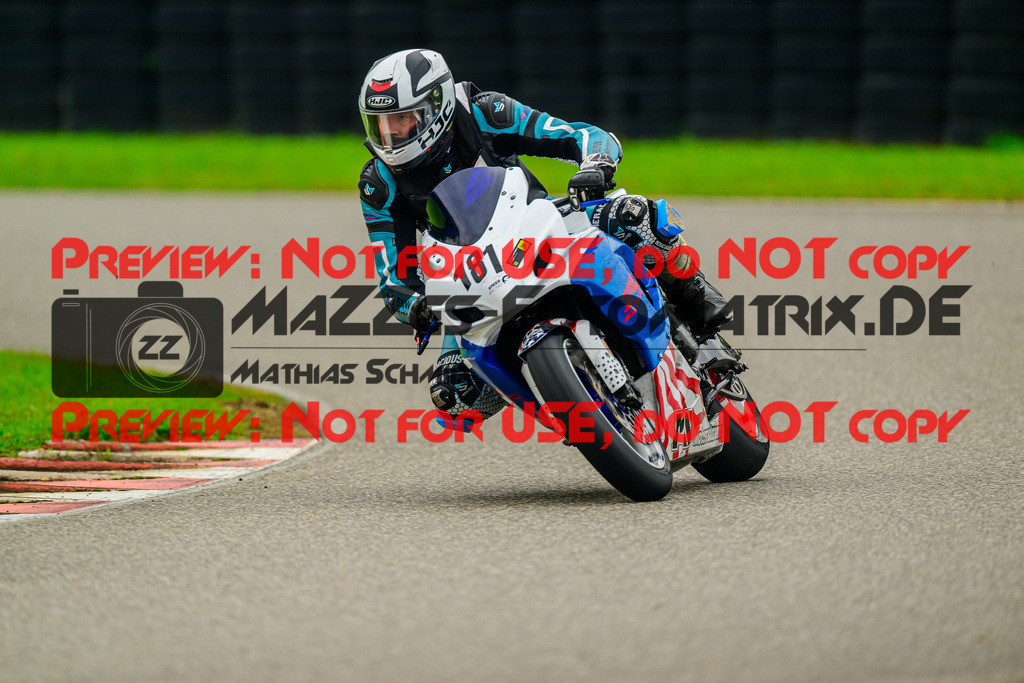 MaZZes_Fotomatrix_20241003_6007705_3661 | GELB