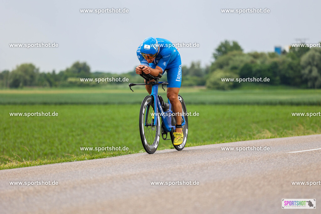 BR8A5749 | Stadttriathlon Erding 2025. #yourpictrs #sportshot_your_pictrs @Sportshotphotography #stadttriathlonerding Copyright: www.sportshot.de