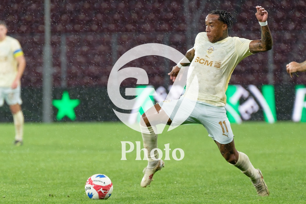 UEFA Conference League Play-offs 2nd leg - Servette FC v FC Shakhtar Donetsk | Kevin (11 FC Shakhtar Donetsk) in action (close up)  during the UEFA Conference League Play-offs 2nd leg match between Servette FC and FC Shakhtar Donetsk at Stade de Geneve in Geneva, Switzerland
