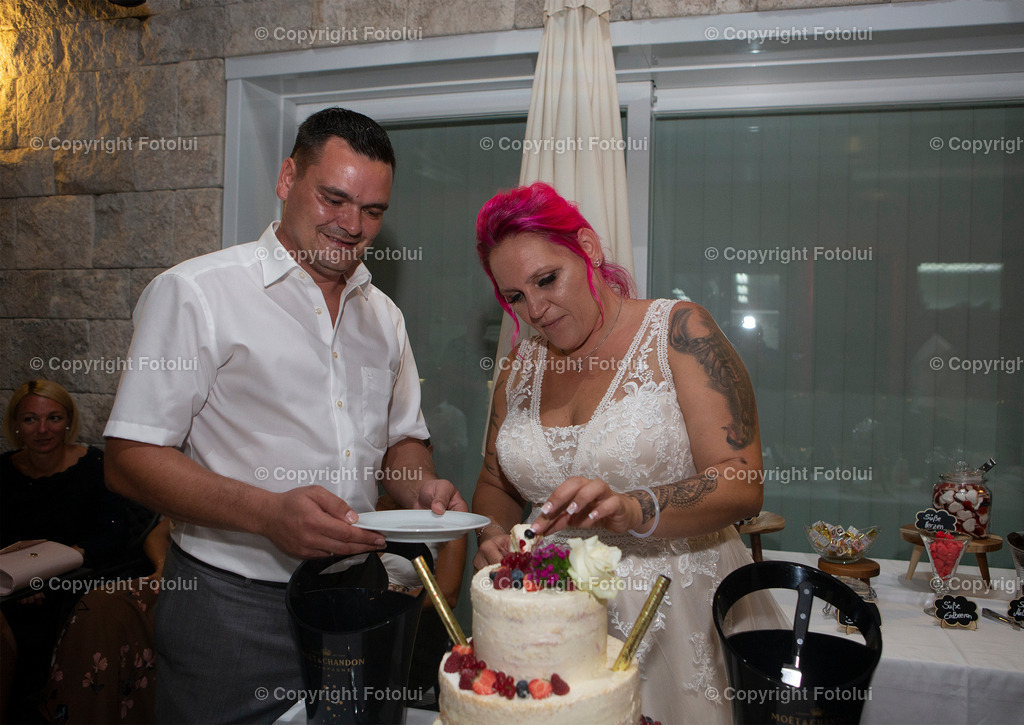 KERSTINFREDYHOCHZEIT_260822_233 | bilder, linz, photo, foto, fussball, sport, fotolui, bundesliga