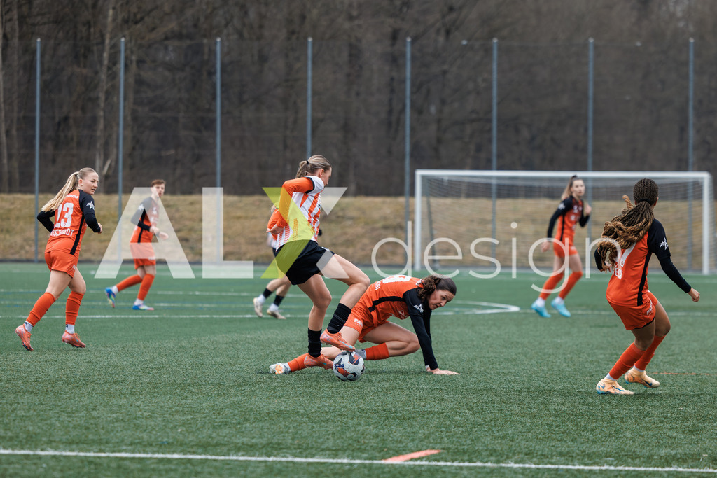 Fußball I Frauen I Saison 2025-2026 I Freundschaftsspiel I FC Aarau Frauen - SC Freiburg U20 I 24.01.2026 | Hochwertige Sportfotos kaufen & lizenzieren für Medien, Vereine, Agenturen & Sportler:innen. Entdecke professionelle Sportfotografie im Bildshop von Alexander Franzen. - Realisiert mit Pictrs.com