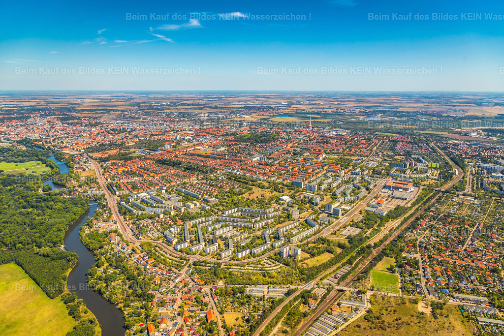 Luftbild Halle aus der Luft von oben-8936 | Halle aus der Luft  - Realisiert mit Pictrs.com