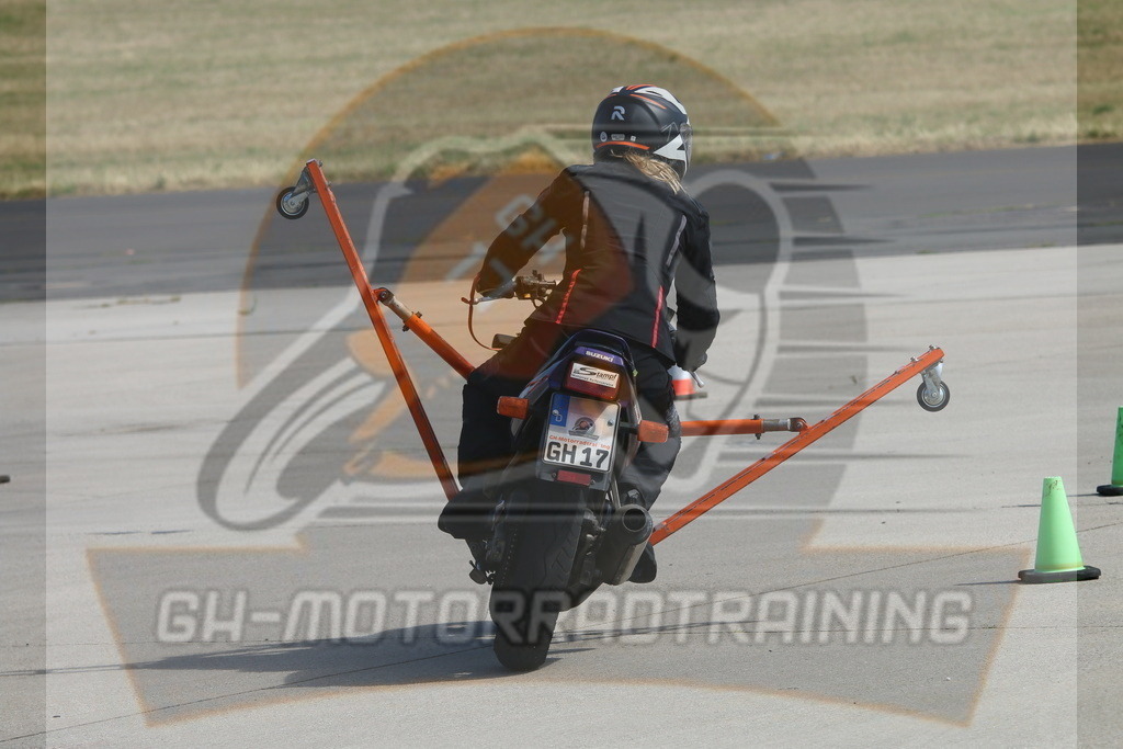 IMG_3606 | gh-motorradtraining-foto.de - Realisiert mit Pictrs.com