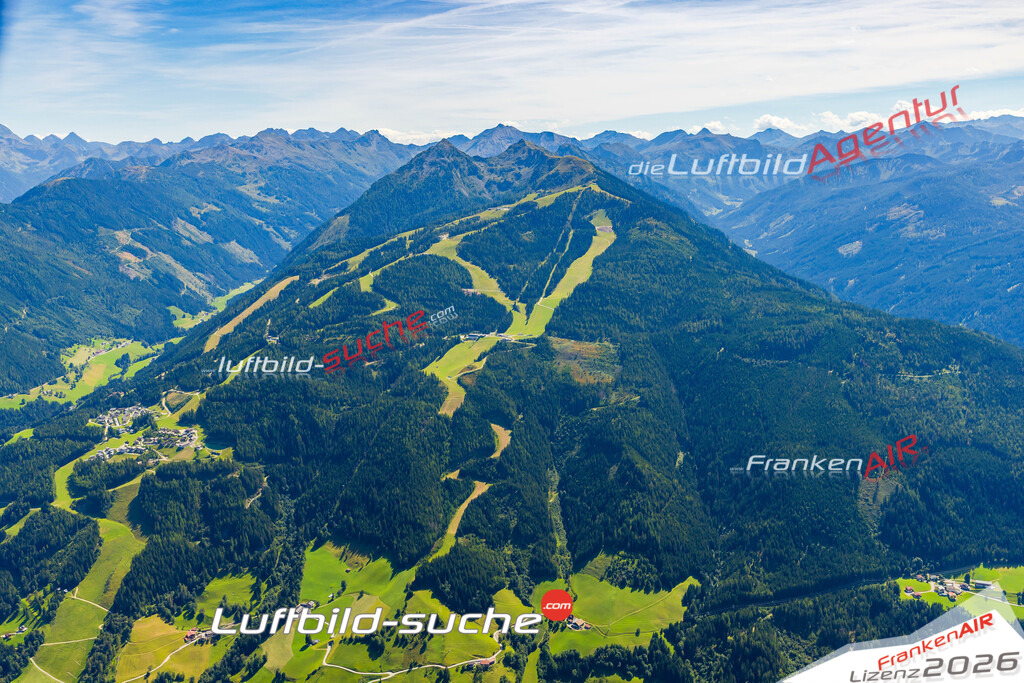 Schrägluftbild  Reiteralm  Schladming - Das Luftbild wurde 2025 vom UL-Flugzeug heraus erstellt ( keine Drohne ) - Hochauflösende Luftaufnahme -Nicht vergleichbar mit Google Maps oder Satelittenbilder- Die Geschenkidee !Mit Lizenz und Bildrechte bestellbar