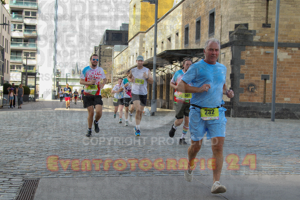 250920_1453_EV4_7442 | Sportfotografie im Rhein-Sieg Kreis, Köln, Bonn, NRW, Rheinland Pfalz, Hessen, etc. Unser Tätigkeitsfeld umfasst den Laufsport vom Volkslauf über den Marathon, Duathlon, Triathon bis zum Ultralauf wie Kölnpfad Ultra oder Schindertrail.