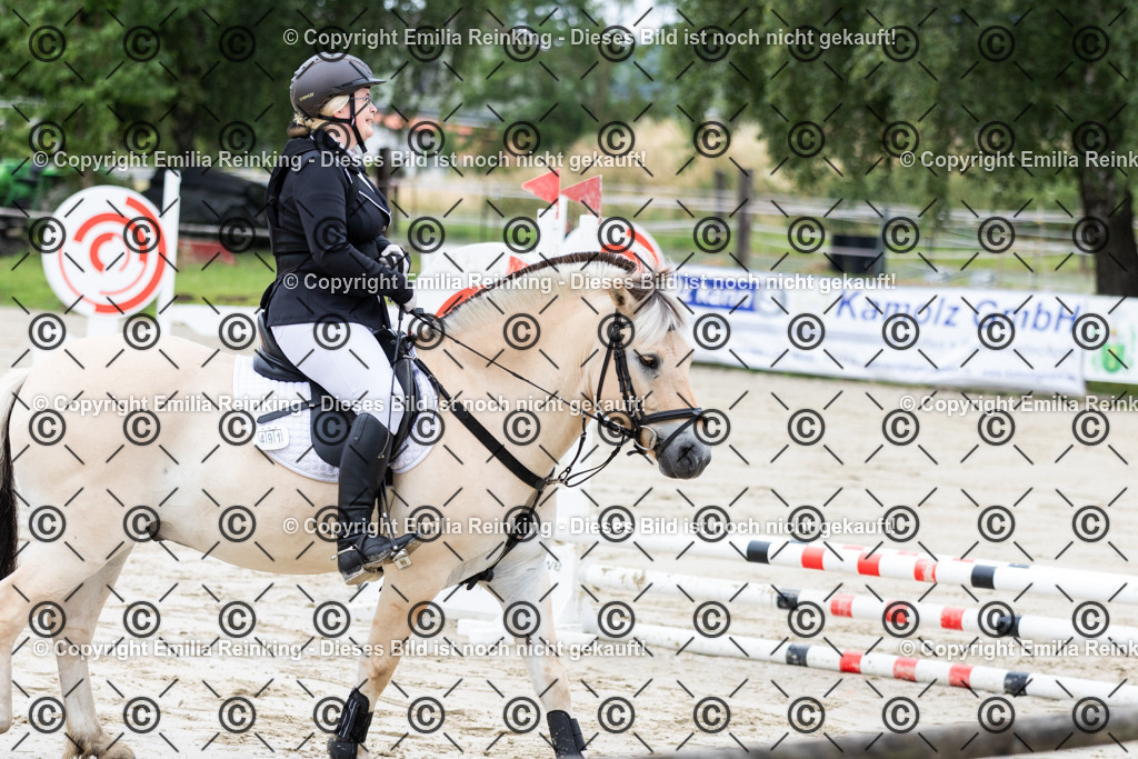 CL5A9763 | Emilia Reinking Fotografie - Realisiert mit Pictrs.com