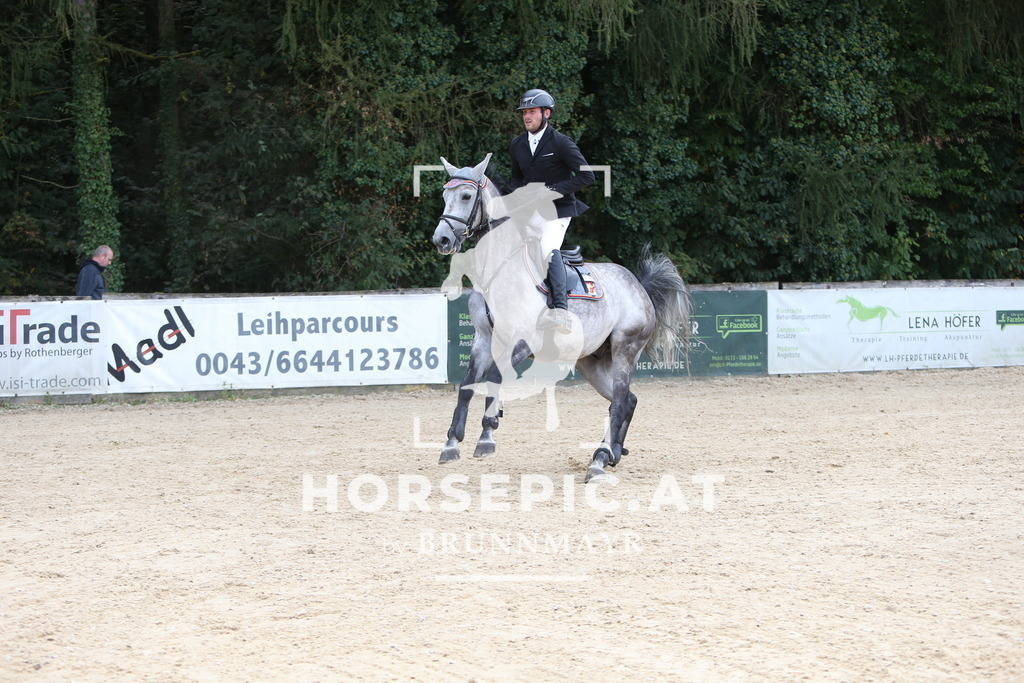 DL2Q2376 | Willkommen bei Brunnmayr - Design & Fotografie – Ihrem Spezialisten für Reitturniere und Pferdeveranstaltungen in Oberösterreich, Salzburg und Bayern! Seit über 17 Jahren sind wir leidenschaftlich dabei.