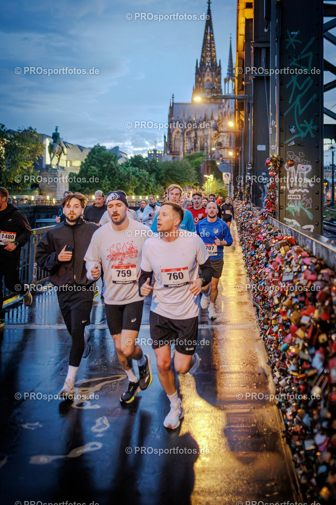 23. Nachtlauf des ASV Koeln; Koeln, 13.05.26 | Impressionen vom 23. Nachtlauf des ASV Koeln am 13.05.26 in der  von Koeln (Deutschland). Foto: BEAUTIFUL SPORTS/Bernd Hoffmann