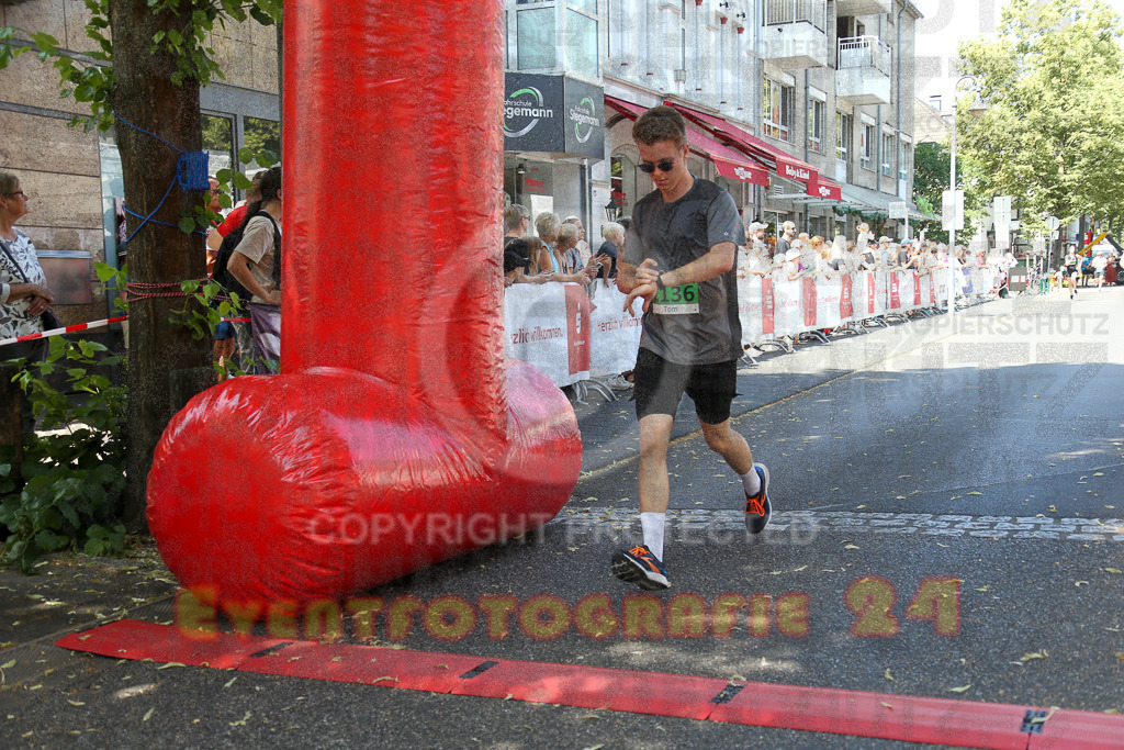 250621_1206_EX1_4896 | Sportfotografie im Rhein-Sieg Kreis, Köln, Bonn, NRW, Rheinland Pfalz, Hessen, etc. Unser Tätigkeitsfeld umfasst den Laufsport vom Volkslauf über den Marathon, Duathlon, Triathon bis zum Ultralauf wie Kölnpfad Ultra oder Schindertrail.