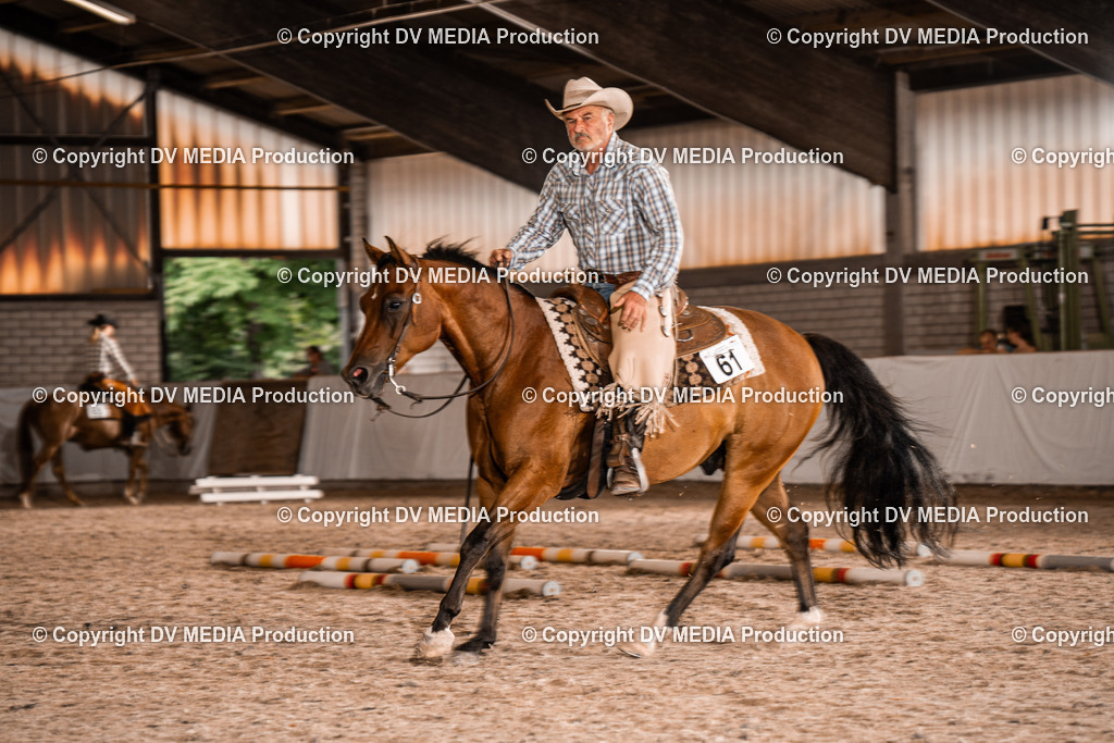 ZH300318 | dv-media-shop - Realisiert mit Pictrs.com