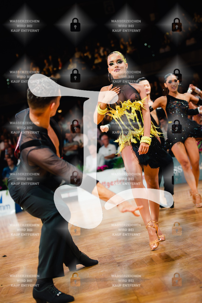GOC 2025 - WDSF GrandSlam Latin 27-28th (152) Vladyslav Tsykhanovskyi _ Veronika Tsikhanovska (Germany)-2025-08-23-2881 | Webshop for digital downloads and prints of dance sport, event & show photographer Julian Link - Realisiert mit Pictrs.com