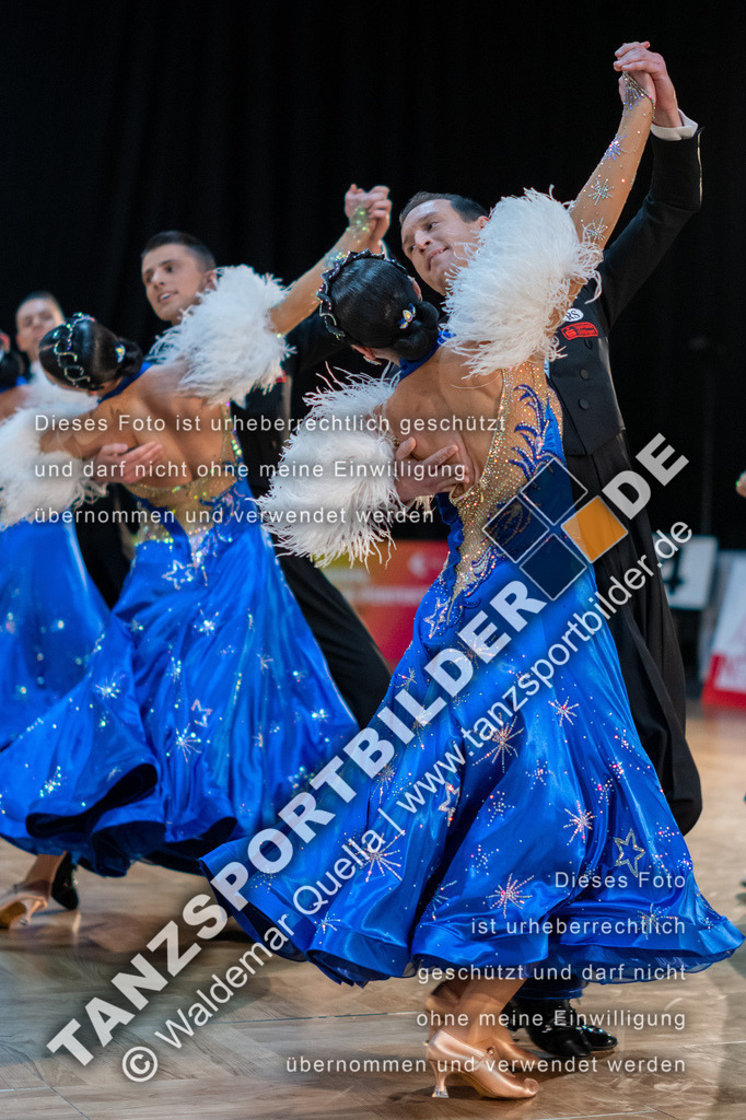 20250118-11189 | Hier finden Sie Tanz Bilder vom Latein und Standard Formationen tanzen. Sportbilder vom Tanzsport. Schöne Fotos und von Weltmeisterschaft, Europameisterschaft, Bundesliga, Regionalliga, Oberliga und Landesliga sowie von GOC Stuttgart, DanceComp, WM Bremen