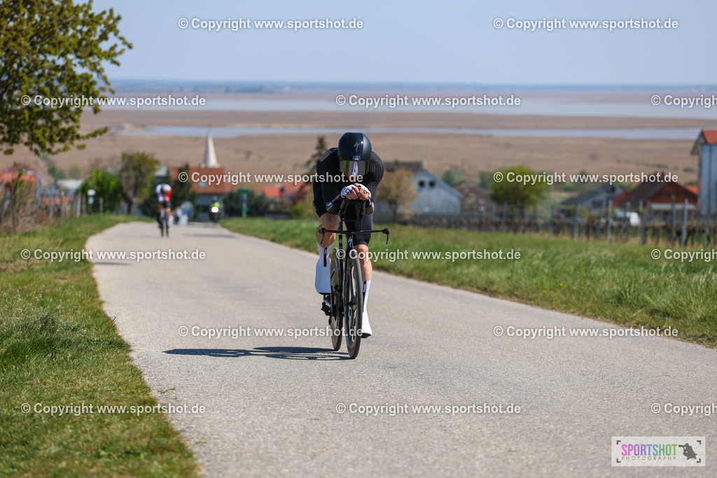 IMG_9139 | @sportshot_your_pictrs #yourpictures#roadtowm2029 #nrm #neusiedlerseeradmarathon #neusiedlersee #neusiedlerseetourismus #burgenland #mörbisch #nrm26 #burgenlandtourismus #voglundco #poweredbyburgenlandtourismus #radsport #rad #marathon #ucigranfondo #visitburgenland #ucigranfondoworldseries