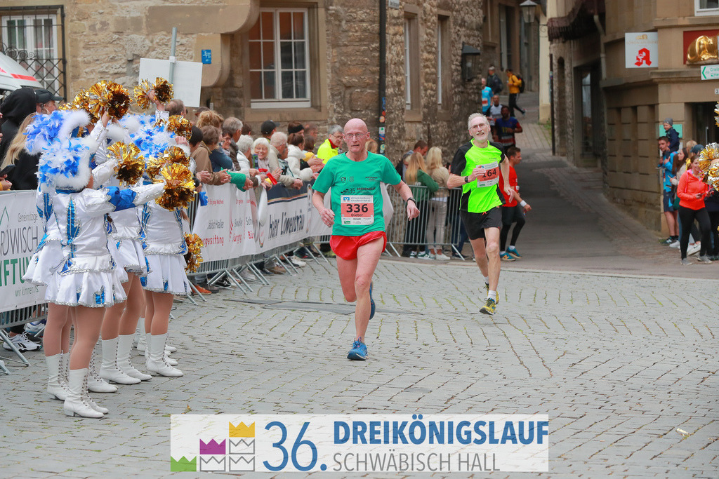 VR Bank Hauptlauf 10km | 3königslauf 2022 VR Bank Hauptlauf - Realisiert mit Pictrs.com