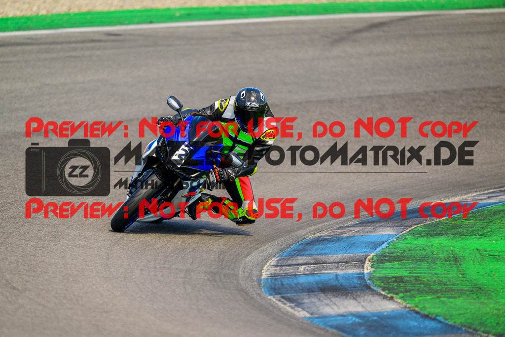 MaZZes_FotoMatrix_240520_6007705_6778 | INST