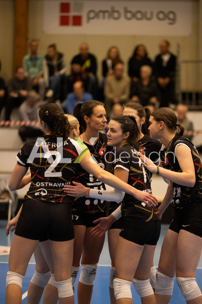 Volleyball I Frauen I Saison 2025-2026 I CEV Volleyball Challenge Cup 2026 | Women I 16th Finals I VC Kanti Schaffhausen - TJ Ostrava I 03.12.2025 | Hochwertige Sportfotos kaufen & lizenzieren für Medien, Vereine, Agenturen & Sportler:innen. Entdecke professionelle Sportfotografie im Bildshop von Alexander Franzen. - Realisiert mit Pictrs.com