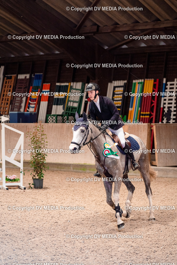 Springen Tag 1-111 | dv-media-shop - Realisiert mit Pictrs.com