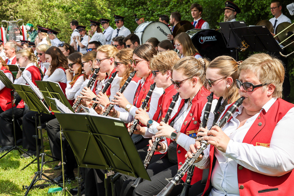 top-top.de 240509-049 | Foto, Video, Fotografie, Videografie, Fotobox, DJ, Discjockey, Musik, Musikbox, Veranstaltung, Photobooth, Amazon, Ebay, Buchtipp, Bestseller, Autor, Verlag, Buch, Wesel, Hamminkeln, NRW, Dinslaken, Rees, Drohne, Hochzeit, Party, Fotobox, Wesel, Fotograf