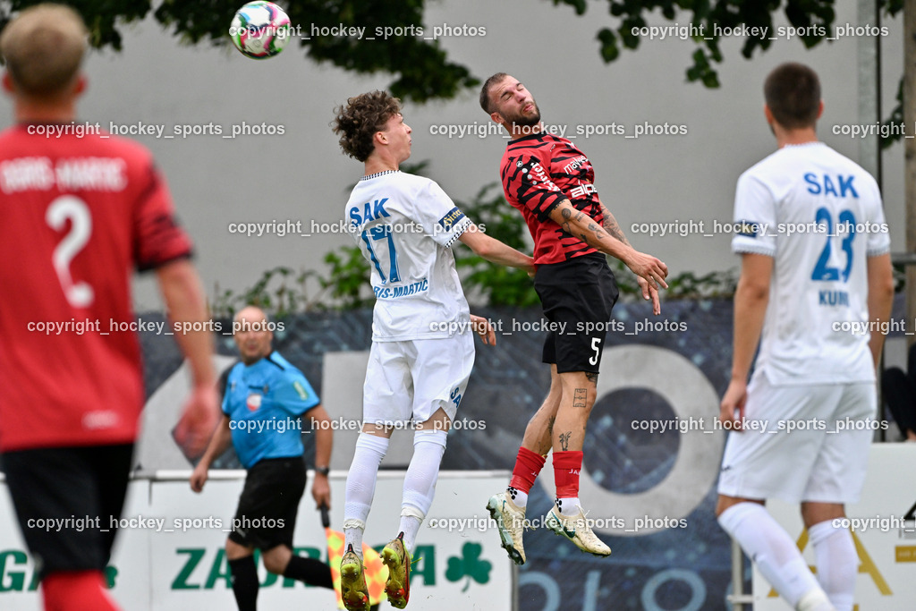 SAK vs. ATUS Ferlach | #17 Jan Sasa Ogris-Martic SAK, #5 Daniel Jobst ATUS Ferlach, SAK vs. ATUS Ferlach, SAK vs. ATUS Ferlach am 01.08.2025 in Klagenfurt (Sportpark Welzenegg), Austria, (Photo by Bernd Stefan)