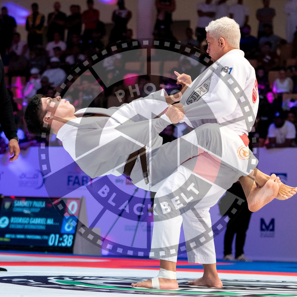 20231108PBB1020 | Fighters compete during the AJP World Professional Championship in the Mubadala Arena in Abu Dhabi, Arab United Emirates, on November 8, 2023.