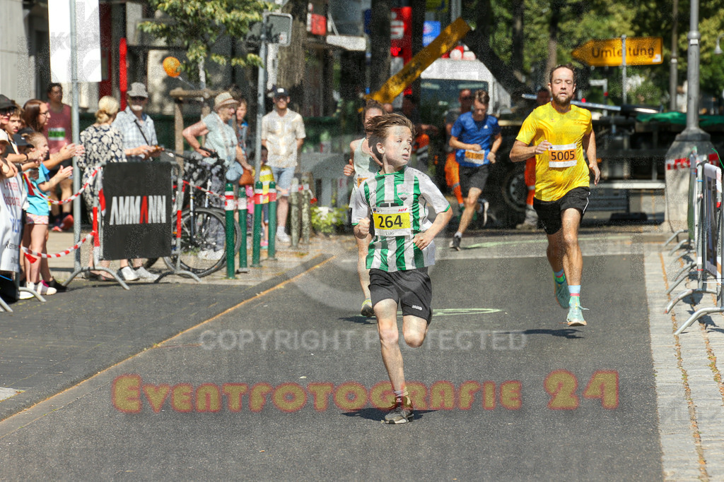 250621_1040_EX1_2046 | Sportfotografie im Rhein-Sieg Kreis, Köln, Bonn, NRW, Rheinland Pfalz, Hessen, etc. Unser Tätigkeitsfeld umfasst den Laufsport vom Volkslauf über den Marathon, Duathlon, Triathon bis zum Ultralauf wie Kölnpfad Ultra oder Schindertrail.