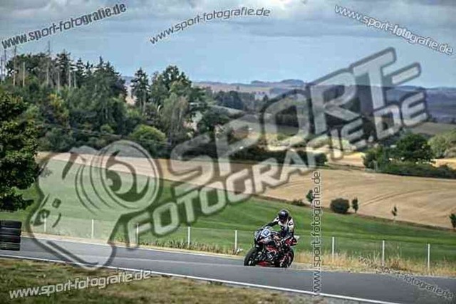 pubi0071 | Professionelle Fotos von Sportveranstaltungen, aber auch Hochzeiten und anderen Events. - Realisiert mit Pictrs.com