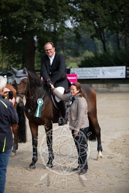 2B4A2200 | pixelfaenger - Realisiert mit Pictrs.com