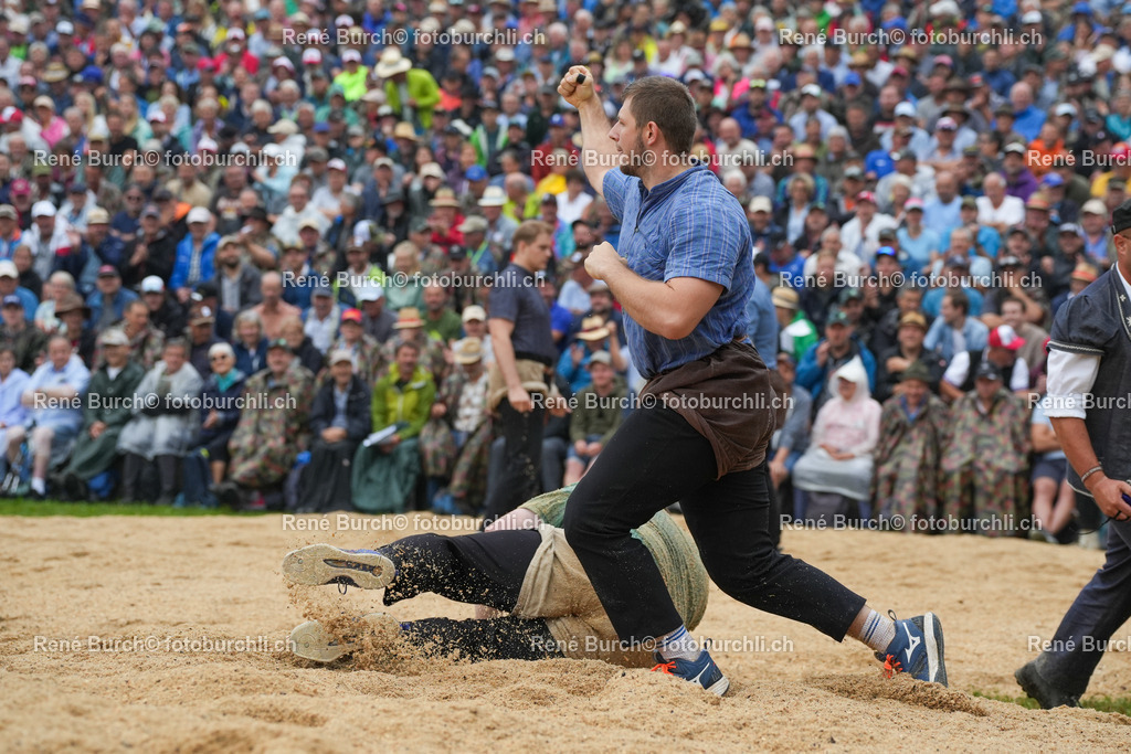 RB_02081 | René Burch leidenschaftlicher Fotograf aus Kerns in Obwalden.  Hier finden sie Sport, Landschaft und Natur Fotografie.
 - Realisiert mit Pictrs.com