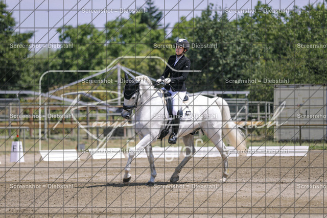 _W6A4879 | ronjaprokoschfotografie - Realisiert mit Pictrs.com