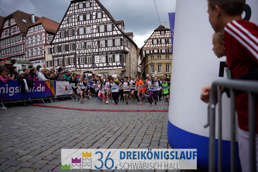 Stadtwerke Schüler und Jugendlauf 1,7km | 3koenigslauf 2022 Stadtwerke Schüler und Jugenlauf 1,7km - Realisiert mit Pictrs.com