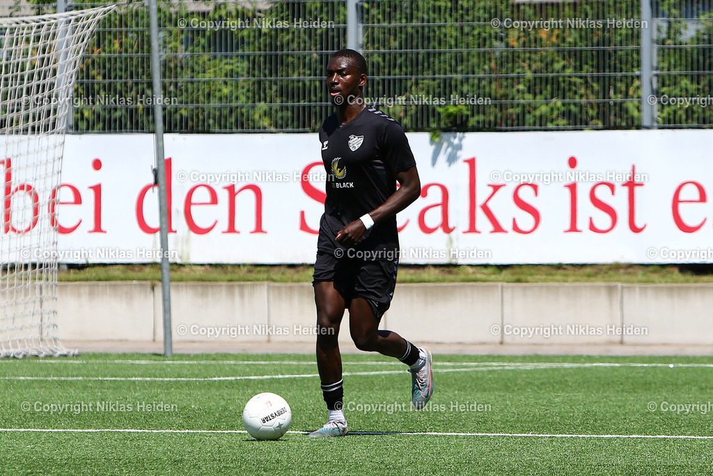 NH_Altona93_Teutonia05_HamburgerSuperCup_20072024 | #27 Abdul-Malik Yago (Teutonia 05)Fußball I Herren I Hamburger Super-Cup I Saison 2024-2025 I Altona 93 - Teutonia 05 I Hamburger Fußball-Verband I 20.07.2024 I Stadion Hoheluft