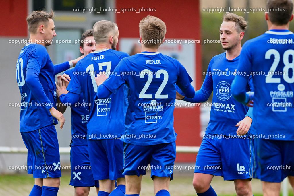 SV Rothenthurn vs. Union Matrei | #22 Thomas Riepler Matrei, Jubel Union Matrei Mannschaft, #17 Daniel Kofler Matrei, #11 Philipp Wibmer Matrei, SV Rothenthurn vs. Union Matrei, SV Rothenthurn vs. Union Matrei am 09.11.2024 in Rothenthurn (Sportplatz Rothenthurn), Austria, (Photo by Bernd Stefan)