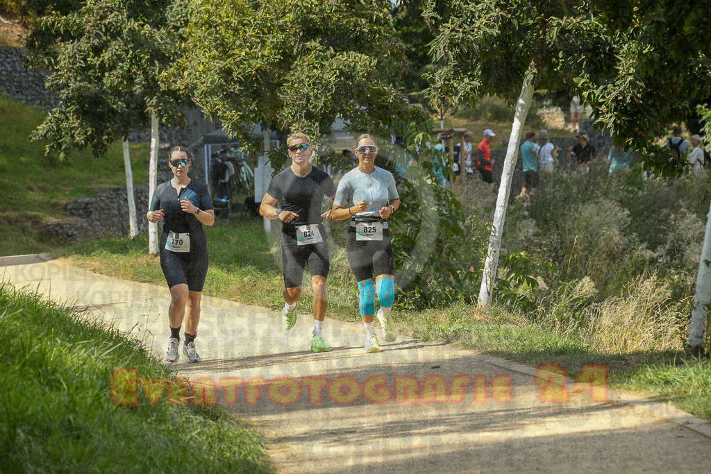 250824_1459_EX1_8255 | Sportfotografie im Rhein-Sieg Kreis, Köln, Bonn, NRW, Rheinland Pfalz, Hessen, etc. Unser Tätigkeitsfeld umfasst den Laufsport vom Volkslauf über den Marathon, Duathlon, Triathon bis zum Ultralauf wie Kölnpfad Ultra oder Schindertrail.