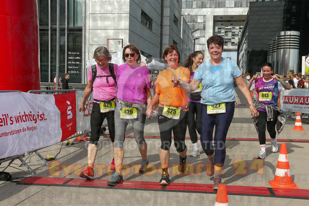 250920_1346_EX1_6604 | Sportfotografie im Rhein-Sieg Kreis, Köln, Bonn, NRW, Rheinland Pfalz, Hessen, etc. Unser Tätigkeitsfeld umfasst den Laufsport vom Volkslauf über den Marathon, Duathlon, Triathon bis zum Ultralauf wie Kölnpfad Ultra oder Schindertrail.