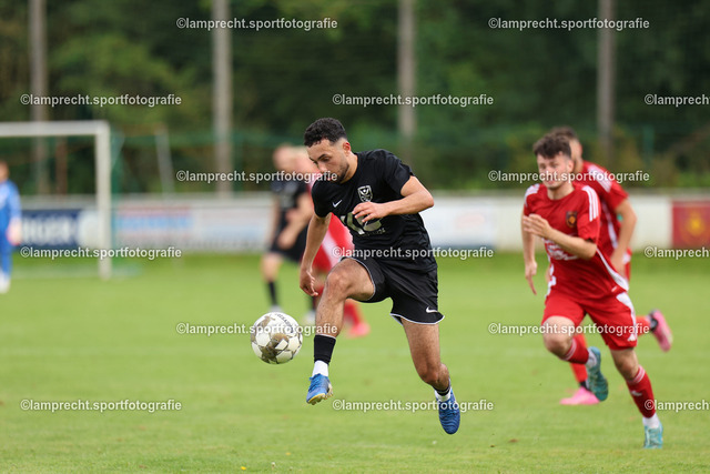 Fußball I Herren I Saison 2025-2026 I Verbandsliga Süd I 7. Spieltag I SV Schackendorf - SV Azadi Lübeck I 06.09.2025.121 | Mevan Hushyar Mustafa (77, SV Azadi Lübeck) - Realisiert mit Pictrs.com