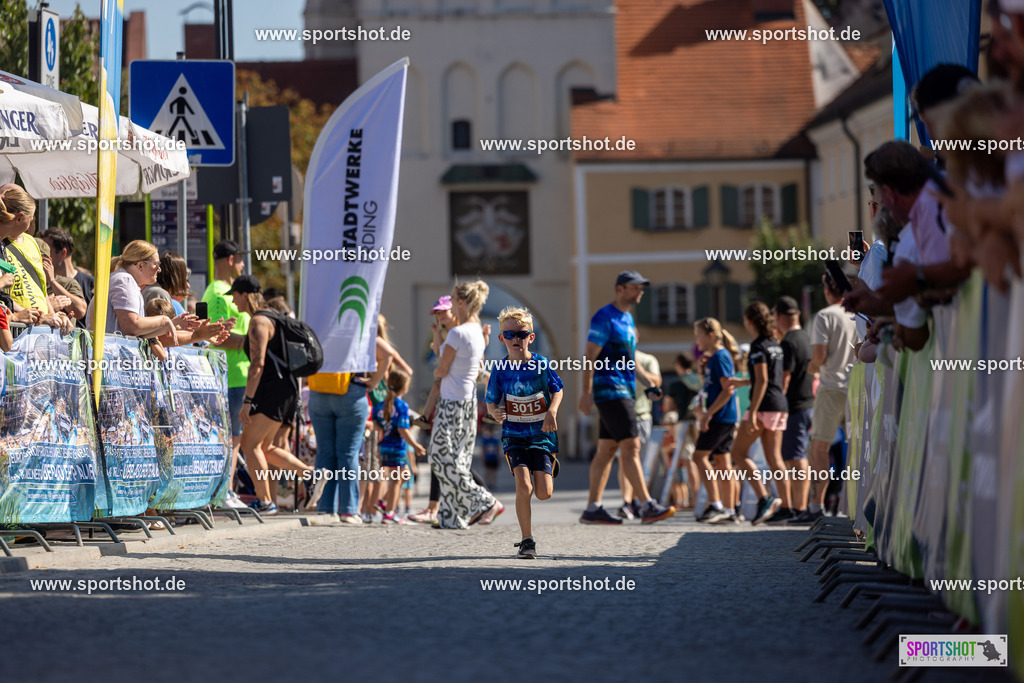 VJ__3230 | Stadtlauf Erding 2025 #stadtlauferding #erdingstadtlauf #stadtlauf_erding #laufmotivation #trisporterding #yourpictrs #sportshot_your_pictrs