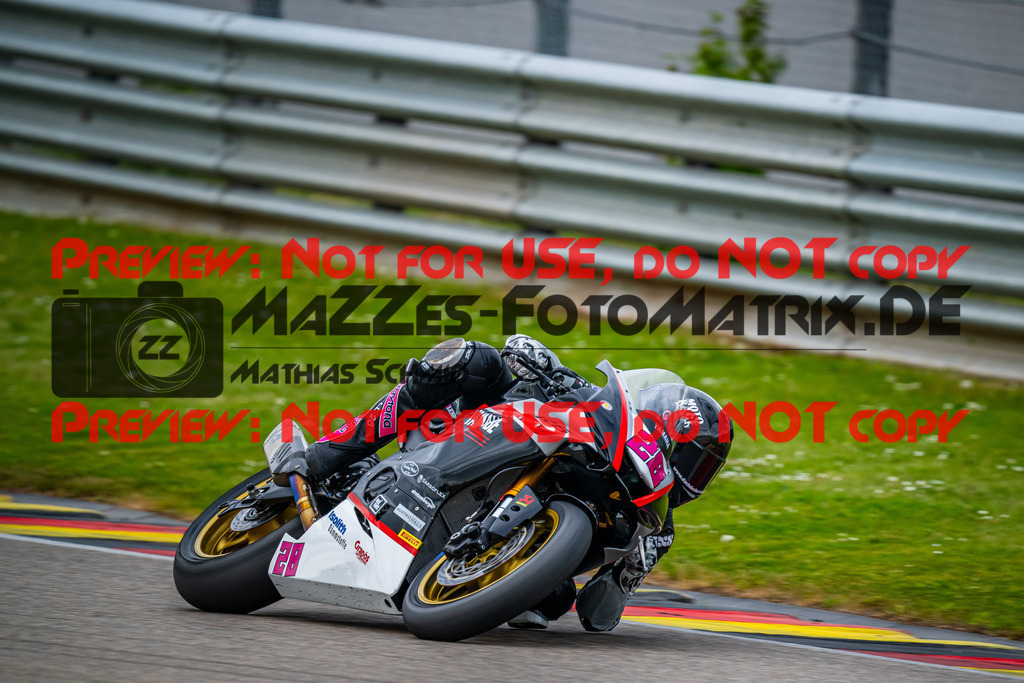 MaZZes_FotoMatrix_240503_6007705_8308 | SSP600