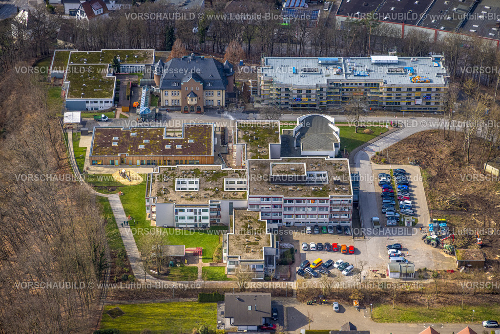 Froendenberg230214479 | Luftbild, Schmallenbach-Haus GmbH, Baustelle und Neubau, Seniorensiedlung am Hirschberg, Fröndenberg, Ruhrgebiet, Nordrhein-Westfalen, Deutschland