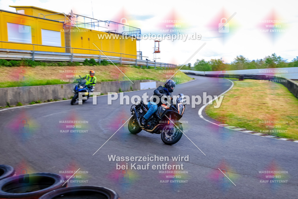 _OTO4050 | Hier findet Ihr Bilder von Touristenfahrten auf der Nürburgring Nordschleife oder von anderen Veranstaltungen die ich besucht habe. Viel Spass beim Durch Schauen 