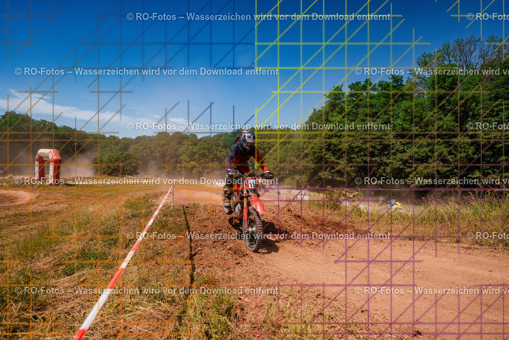 5 Lauf Schlüchtern IGE 2026-604 | Sportfotografie von RO-Fotos: Motorsport, Motocross, Enduro, Laufveranstaltungen und Triathlon. Professionelle Fotos von Sportlern und Events. - Realisiert mit Pictrs.com