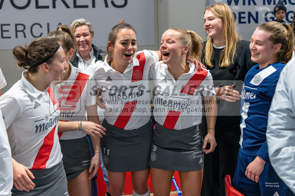 SM_2025-01-18_wD85_-369 | 1.Bundesliga Hallenhockey  VF (W) DCadA - MSC / 7:4 (2:2)