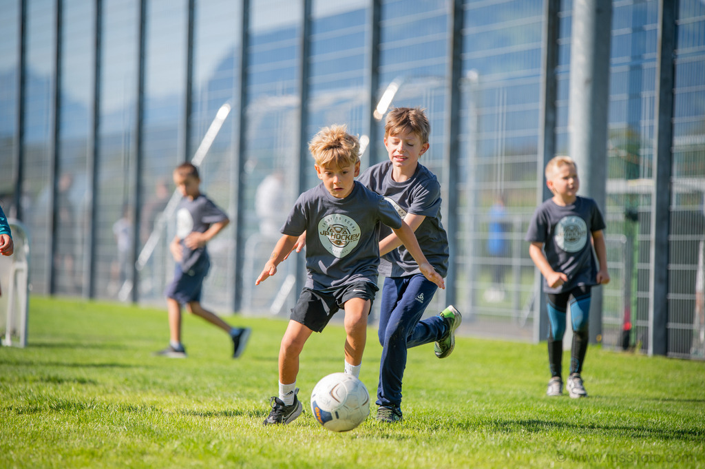 2025-09JP Hockey-Camp-Widnau-390 | "Fussifoto.com – Ihr Ansprechpartner für hochwertige Fotografie! Entdecken Sie kreative Bilder und professionelle Dienstleistungen. Kontaktieren Sie uns für Ihre Projekte!"