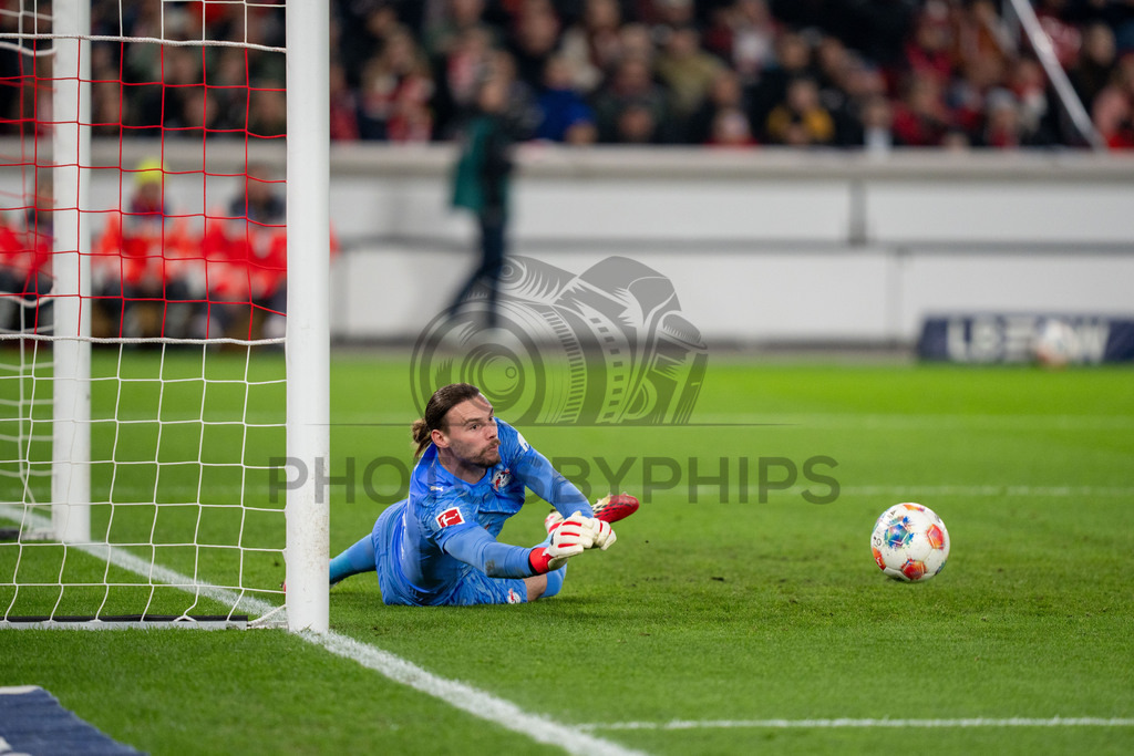 VfB Stuttgart vs. RB Leipzig, Fussball, 1. Bundesliga, 26. Spieltag, 15.03.2026 | Maarten Vandervoort (RB Leipzig, #26),VfB Stuttgart vs. RB Leipzig, Fussball, 1. Bundesliga, 26. Spieltag, 15.03.2026Foto: photosbyphips/Philip Ziegler